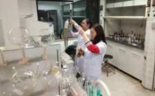  一圖一故事丨披星戴月，奔波在河道與實驗室之間的監測組